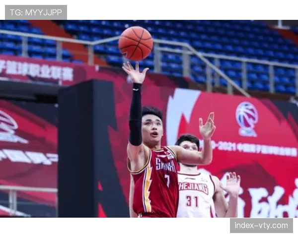 深圳天津外线火力对决 史密斯哈姆雷特展开得分大战